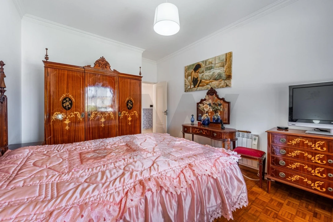 Moradia T5 para Venda em Vila Praia de Ancora Foto 27