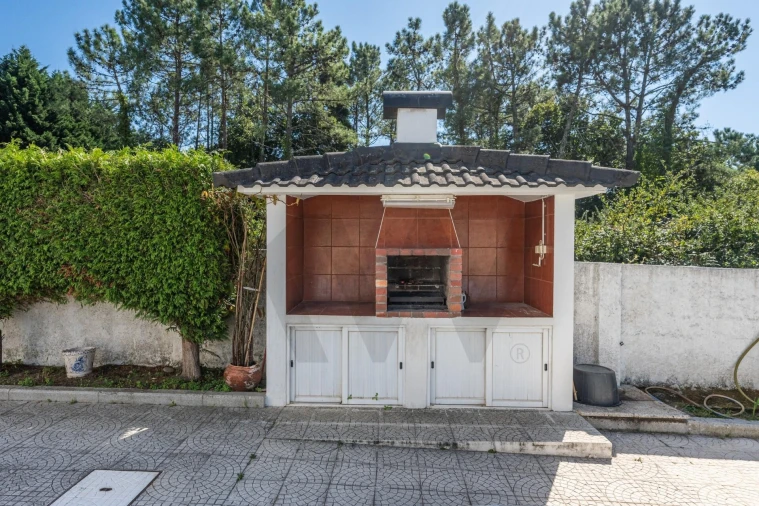 Moradia T5 para Venda em Vila Praia de Ancora Foto 36