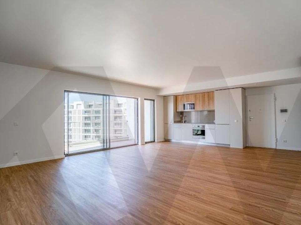 Apartamento T4 para Venda em Santo António dos Cavaleiros e Frielas Foto 20