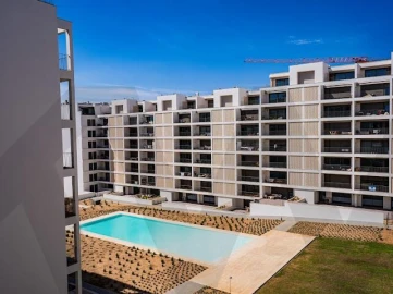 Apartamento T4 para Venda em Santo António dos Cavaleiros e Frielas