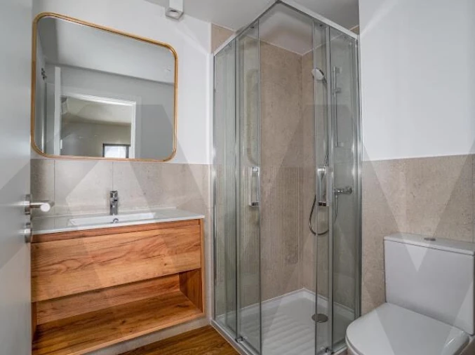 Apartamento T4 para Venda em Santo António dos Cavaleiros e Frielas Foto 36