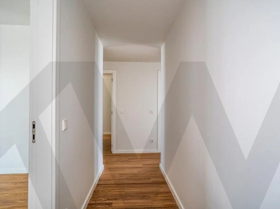Apartamento T4 para Venda em Santo António dos Cavaleiros e Frielas Foto 29