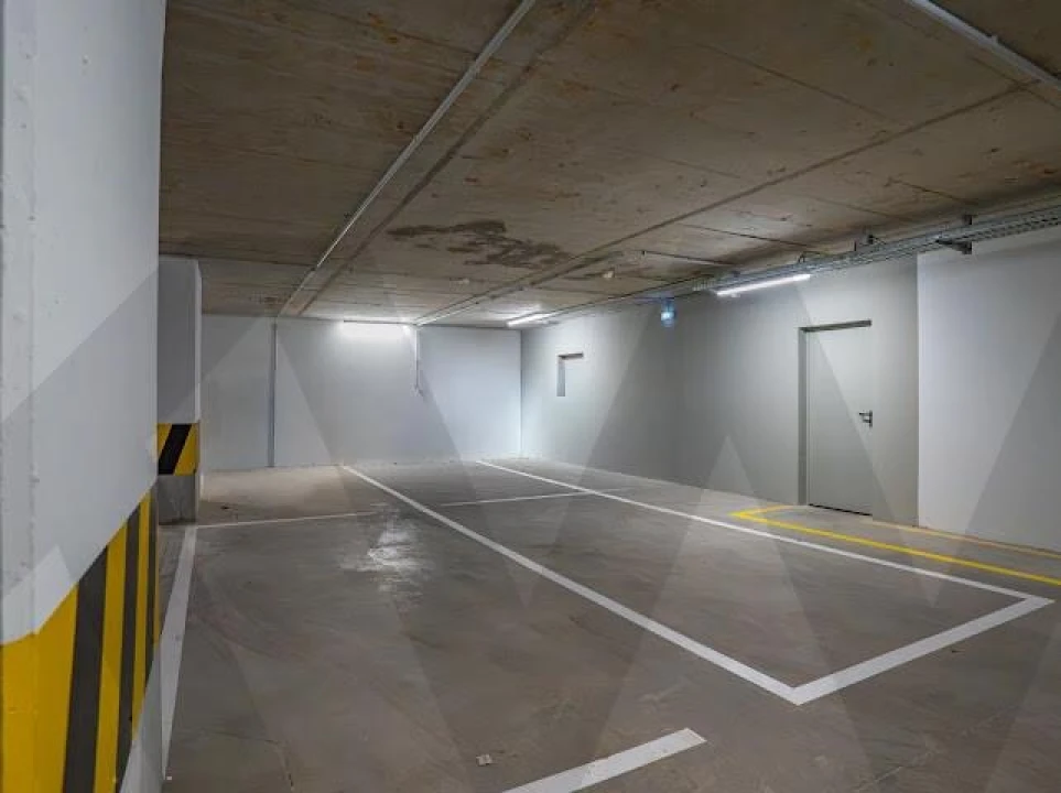 Apartamento T4 para Venda em Santo António dos Cavaleiros e Frielas Foto 44
