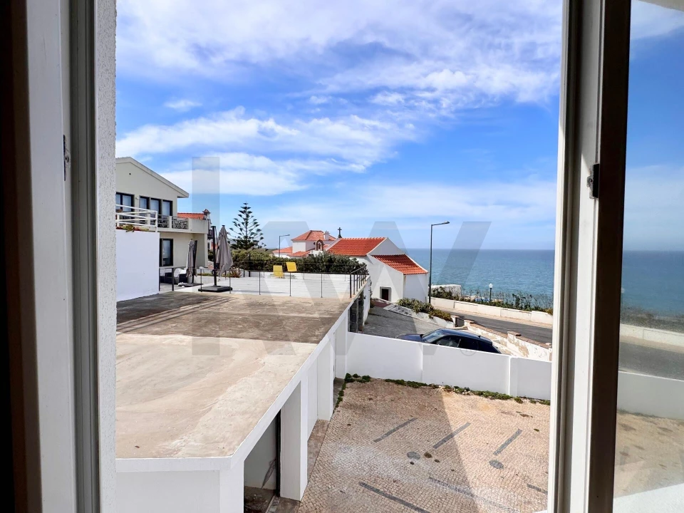 Apartamento T3 para Arrendamento em Colares Foto 11