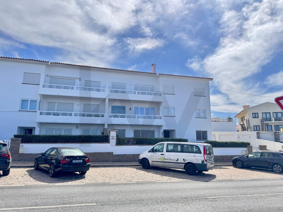 Apartamento T3 para Arrendamento em Colares Foto 17