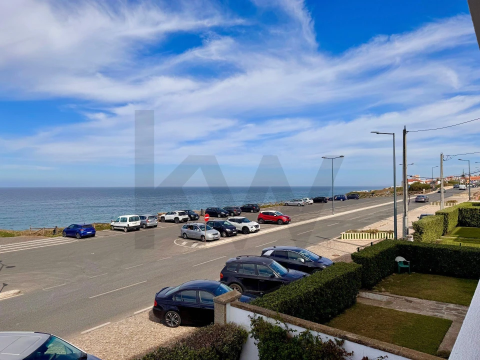 Apartamento T3 para Arrendamento em Colares Foto 4