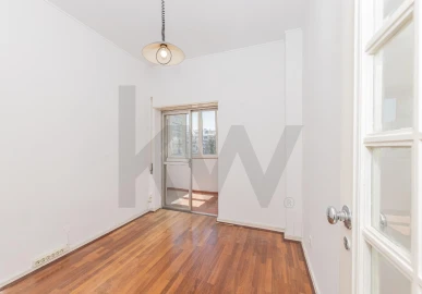 Apartamento T4 para Venda em Lumiar