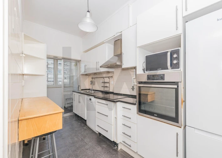 Apartamento T4 para Venda em Lumiar Foto 6