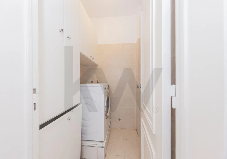 Apartamento T4 para Venda em Lumiar Foto 22