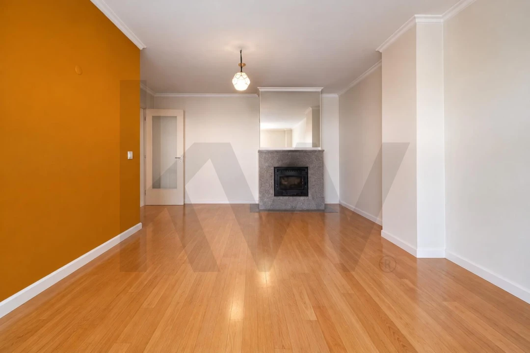 Apartamento T3 para Venda em Paranhos Foto 1