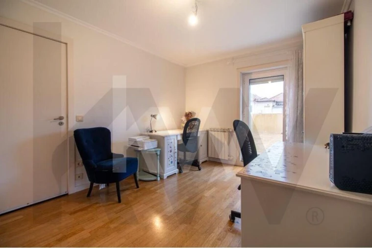 Apartamento T3 para Venda em Paranhos Foto 6