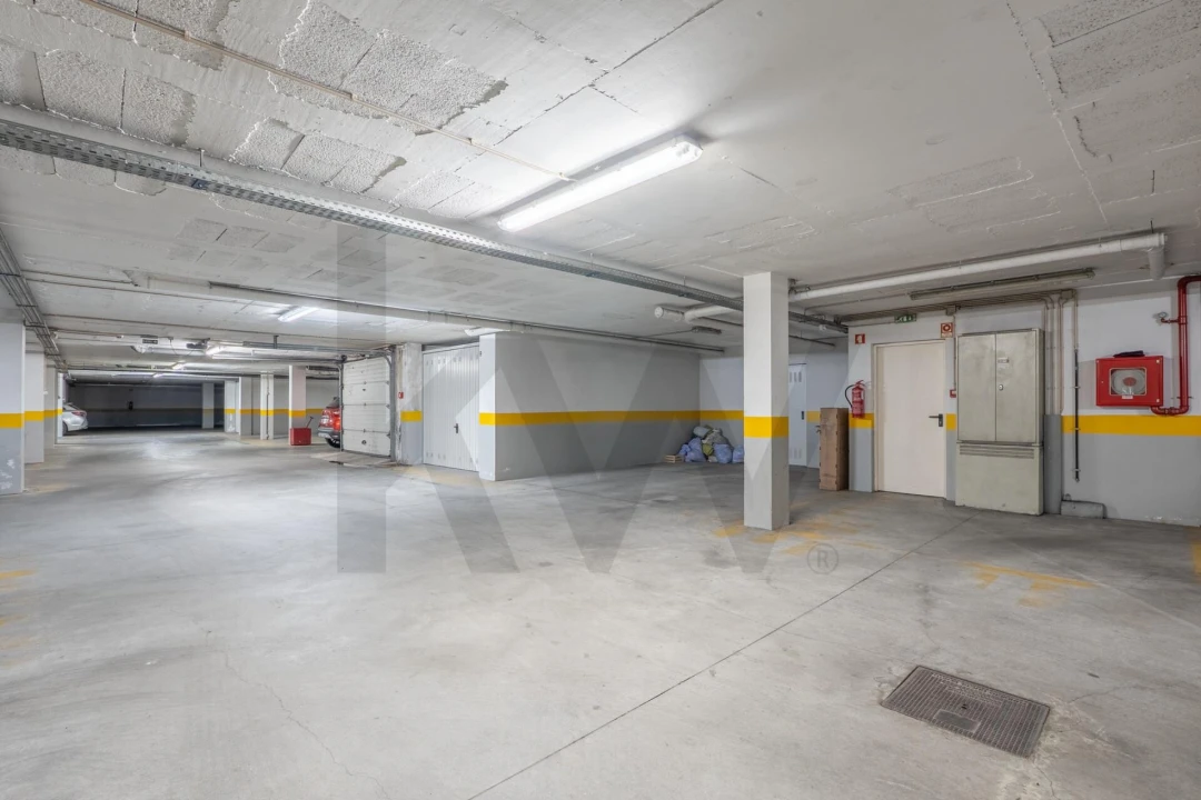 Apartamento T1 para Venda em São Bernardo Foto 36