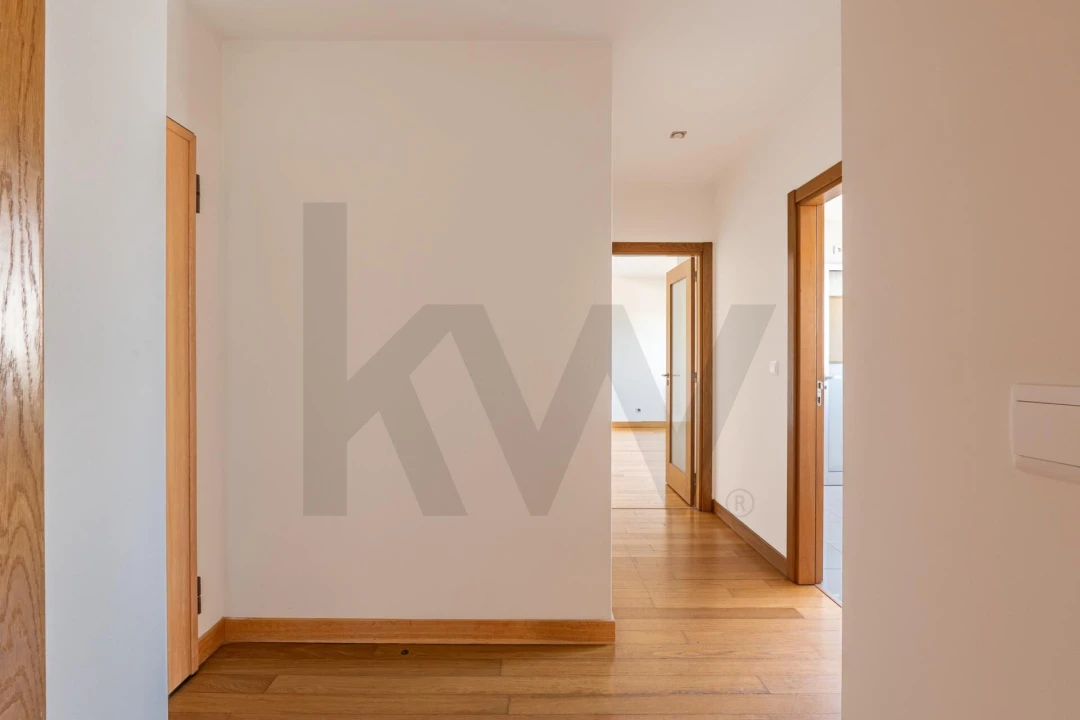 Apartamento T1 para Venda em São Bernardo Foto 4