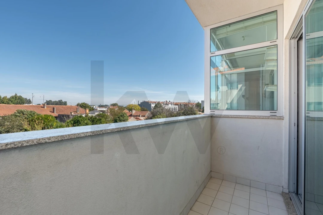 Apartamento T1 para Venda em São Bernardo Foto 16