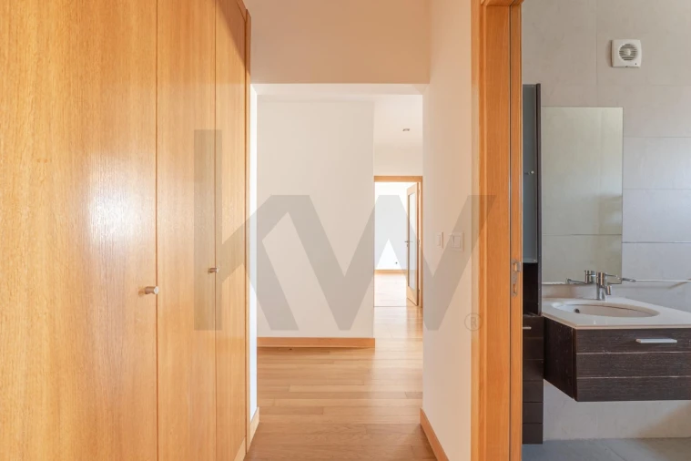 Apartamento T1 para Venda em São Bernardo Foto 20