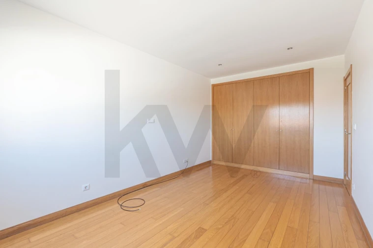 Apartamento T1 para Venda em São Bernardo Foto 30