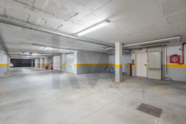 Apartamento T1 para Venda em São Bernardo Foto 36