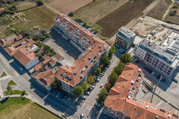 Apartamento T1 para Venda em São Bernardo Foto 45