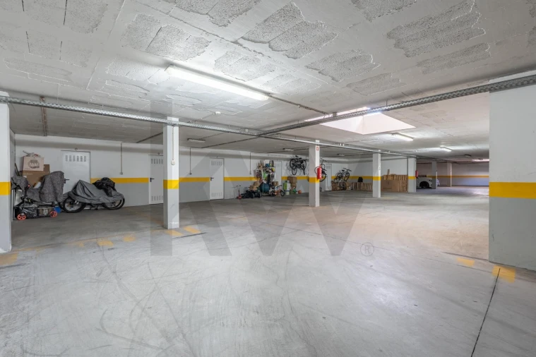 Apartamento T1 para Venda em São Bernardo Foto 33