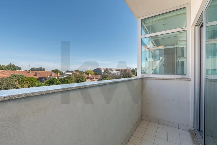 Apartamento T1 para Venda em São Bernardo Foto 16