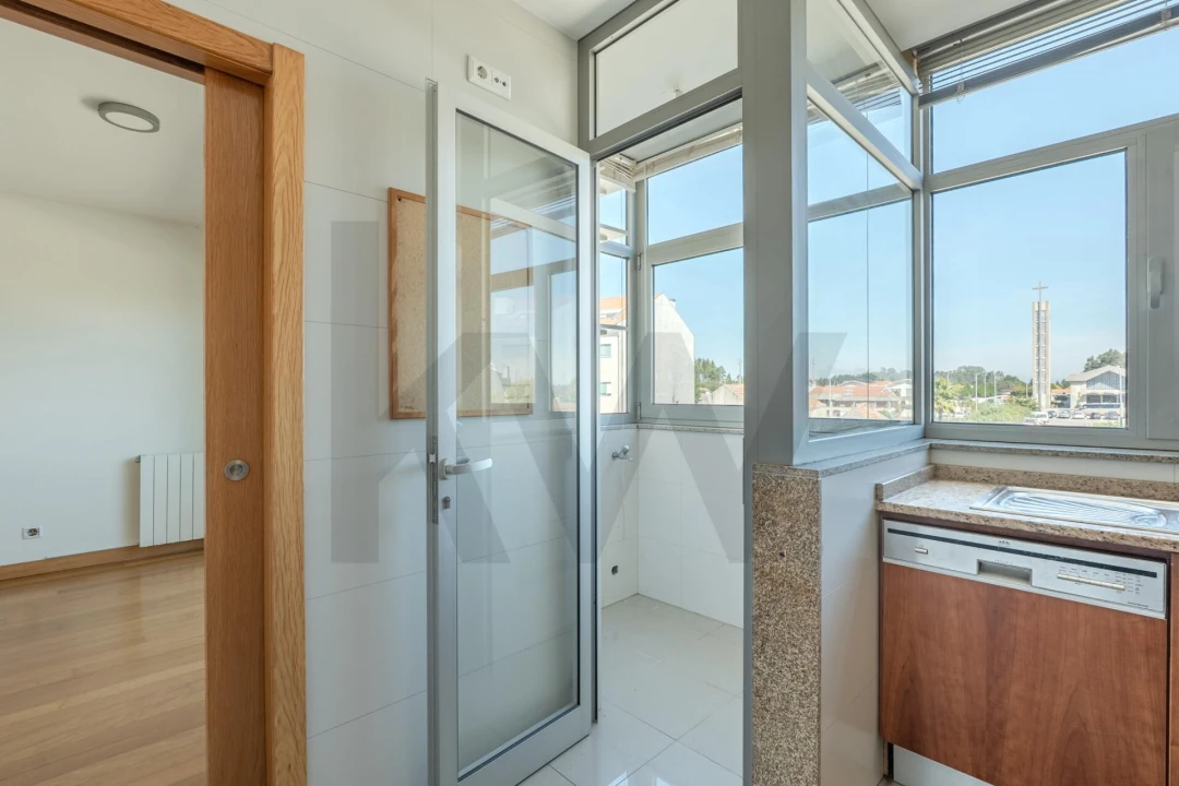 Apartamento T1 para Venda em São Bernardo Foto 11