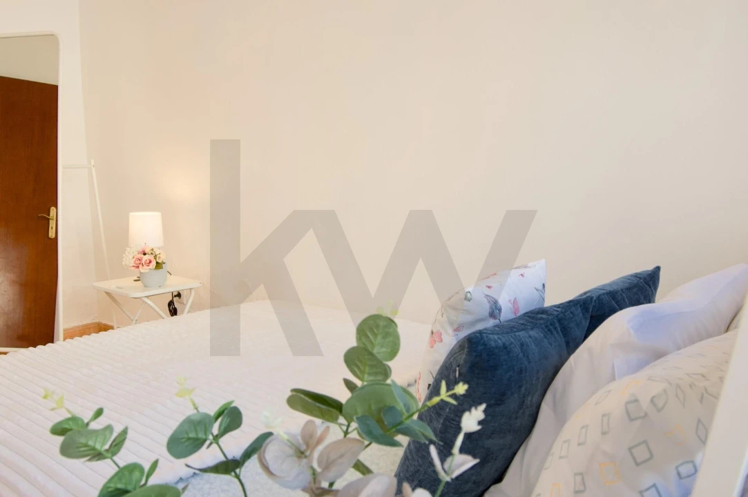 Apartamento T2 para Venda em Alto do Seixalinho, Santo André e Verderena Foto 1