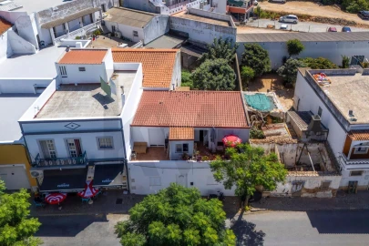 Moradia T2 para Venda em Conceição e Estoi