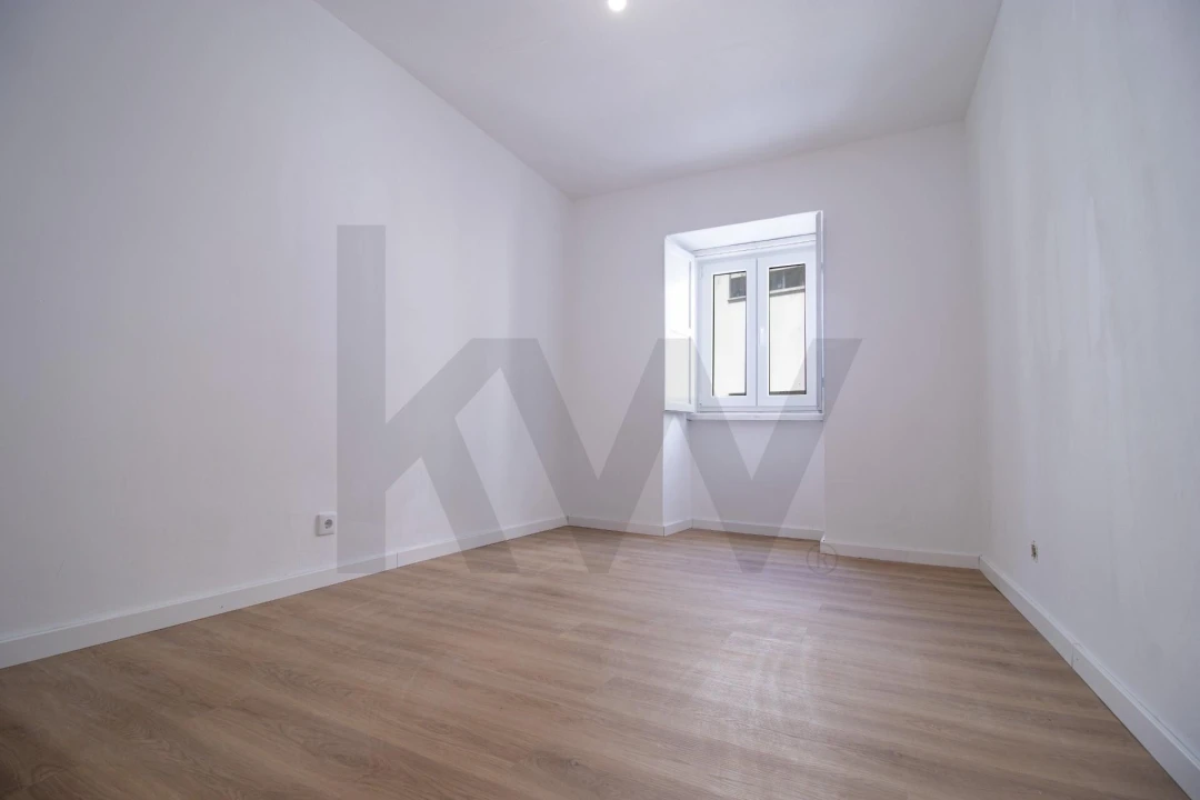 Apartamento T1 para Venda em Buarcos Foto 8