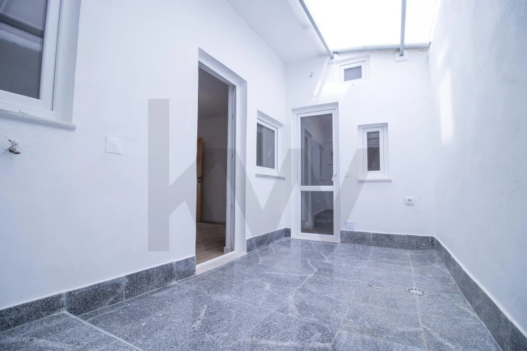 Apartamento T1 para Venda em Buarcos Foto 18