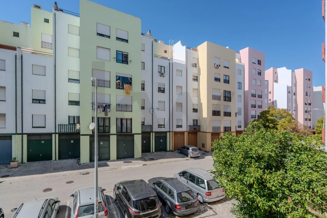 Apartamento T3 para Arrendamento em Alverca do Ribatejo e Sobralinho Foto 33
