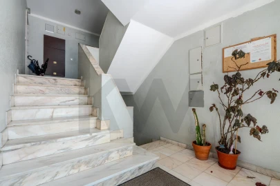 Apartamento T3 para Arrendamento em Alverca do Ribatejo e Sobralinho