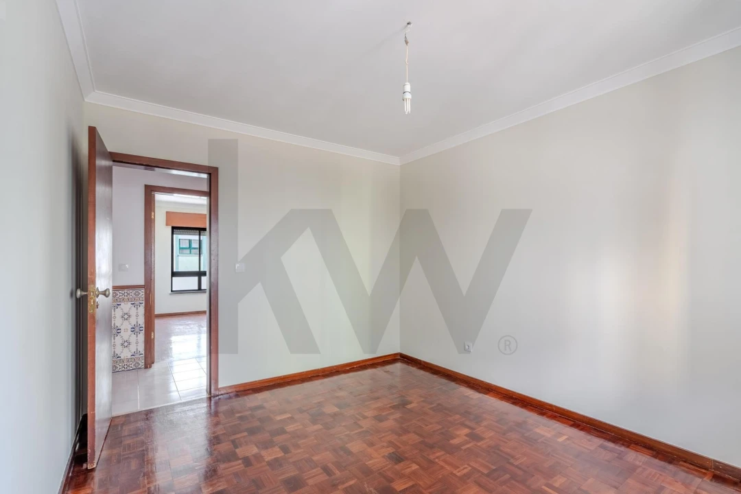 Apartamento T3 para Arrendamento em Alverca do Ribatejo e Sobralinho Foto 11
