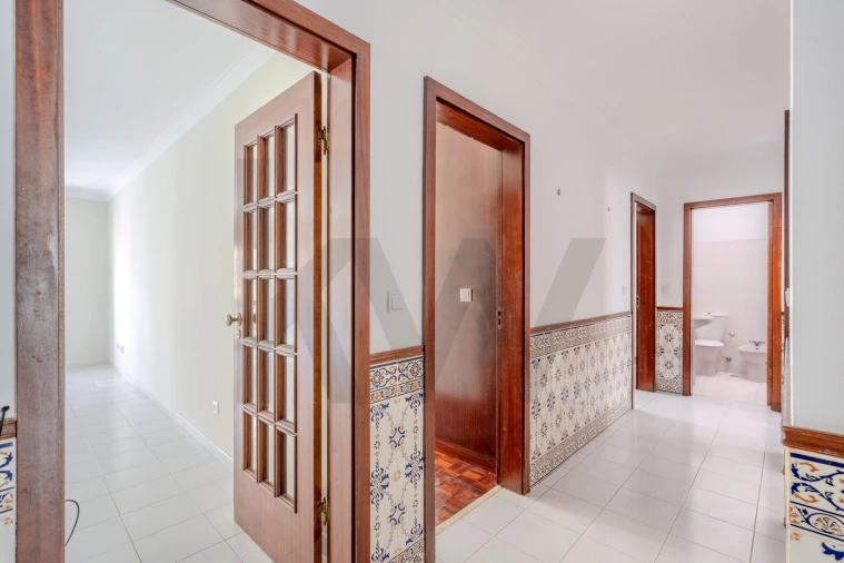 Apartamento T3 para Arrendamento em Alverca do Ribatejo e Sobralinho Foto 2