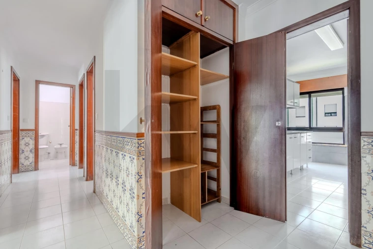 Apartamento T3 para Arrendamento em Alverca do Ribatejo e Sobralinho Foto 3