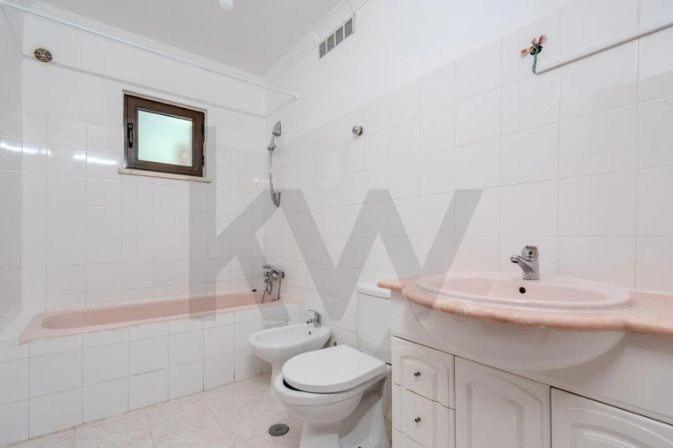 Apartamento T3 para Arrendamento em Alverca do Ribatejo e Sobralinho Foto 20