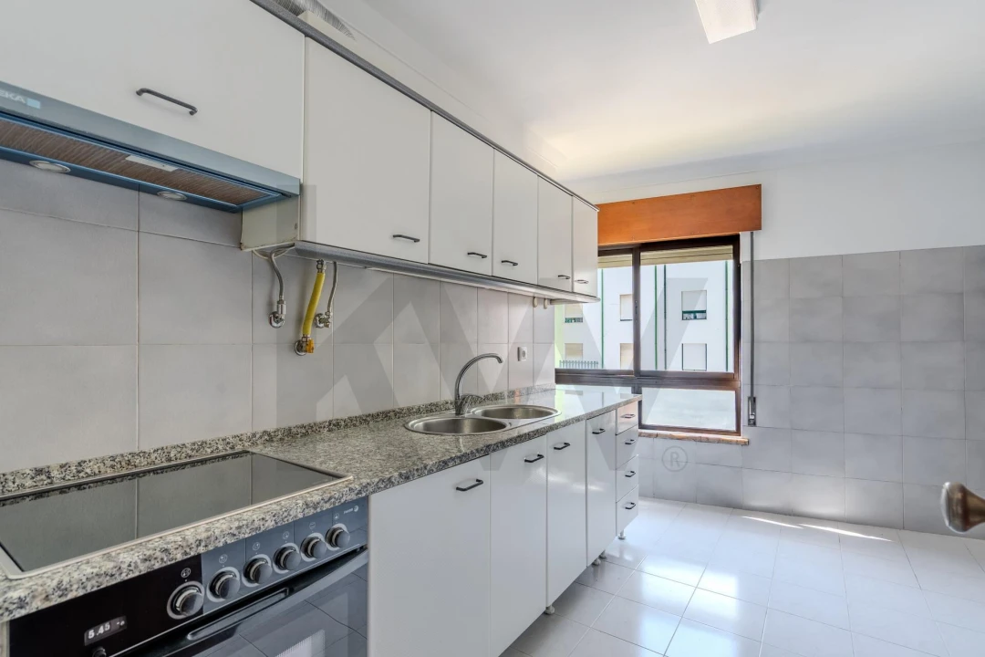 Apartamento T3 para Arrendamento em Alverca do Ribatejo e Sobralinho Foto 22