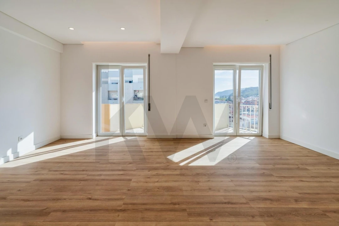 Apartamento T3 para Arrendamento em União das Freguesias de Setúbal Foto 12