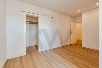 Apartamento T3 para Arrendamento em União das Freguesias de Setúbal
