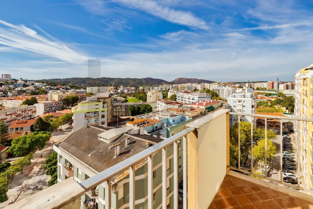 Apartamento T3 para Arrendamento em União das Freguesias de Setúbal Foto 24