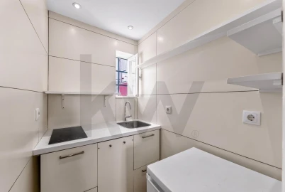 Apartamento T2 para Venda em Santa Maria Maior