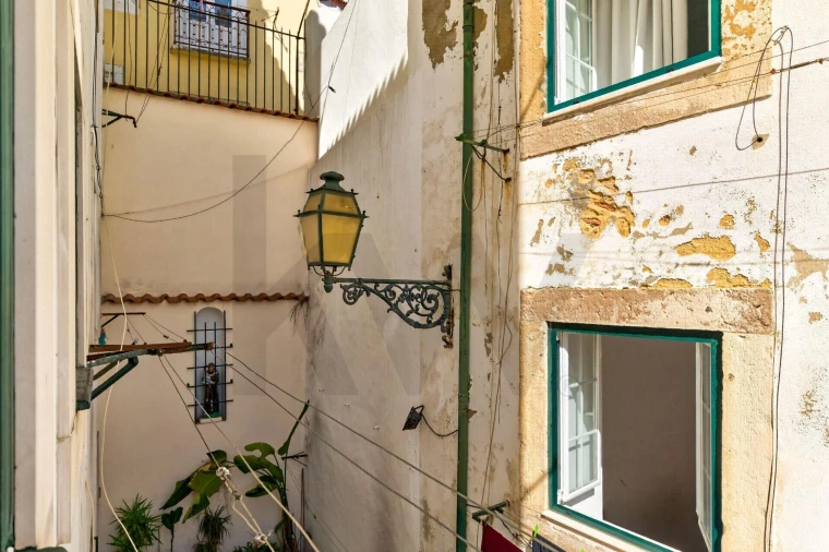 Apartamento T2 para Venda em Santa Maria Maior Foto 9