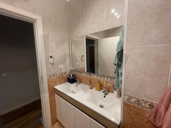 Apartamento T2 para Venda em Valongo Foto 18