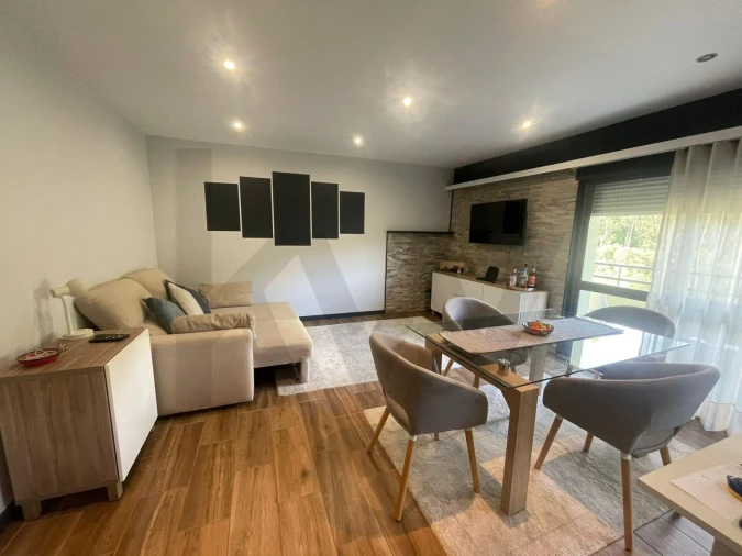 Apartamento T2 para Venda em Valongo Foto 8