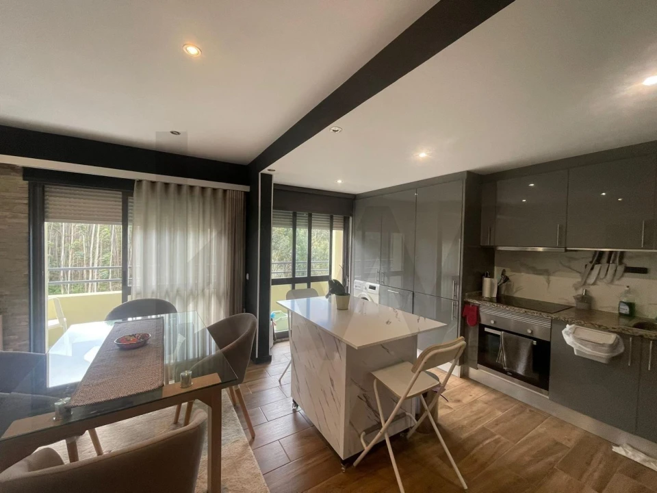 Apartamento T2 para Venda em Valongo Foto 3