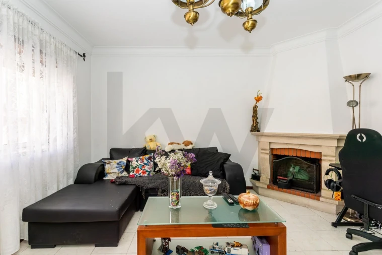 Apartamento T1 para Venda em Baixa da Banheira e Vale da Amoreira Foto 3
