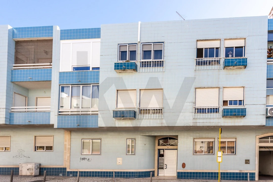 Apartamento T1 para Venda em Baixa da Banheira e Vale da Amoreira Foto 1