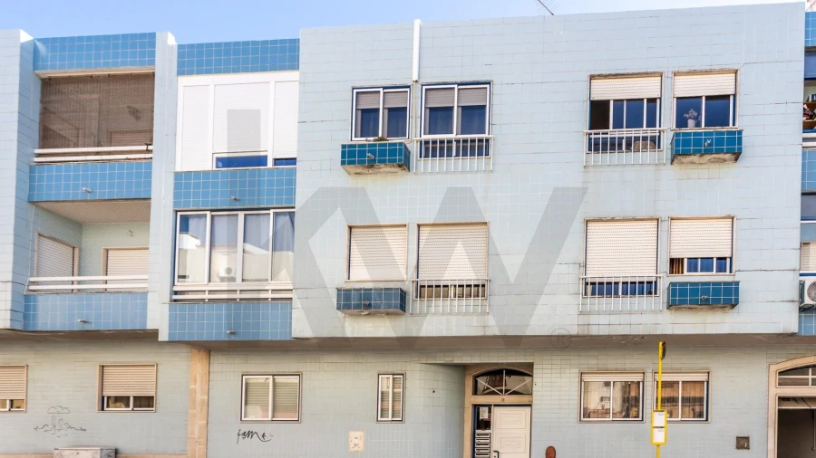Apartamento T1 para Venda em Baixa da Banheira e Vale da Amoreira