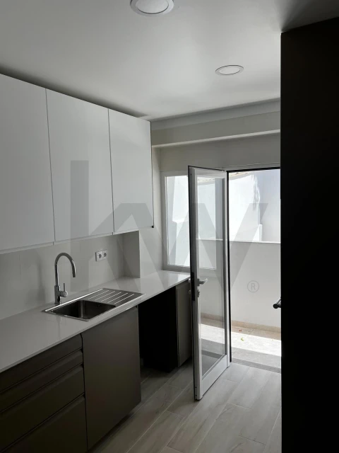Apartamento T2 para Arrendamento em Barcarena