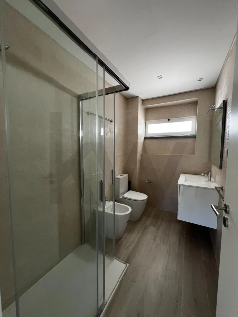 Apartamento T2 para Arrendamento em Barcarena