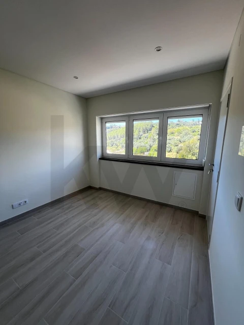 Apartamento T2 para Arrendamento em Barcarena